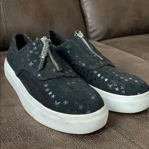 madden girl slip on star sneakers